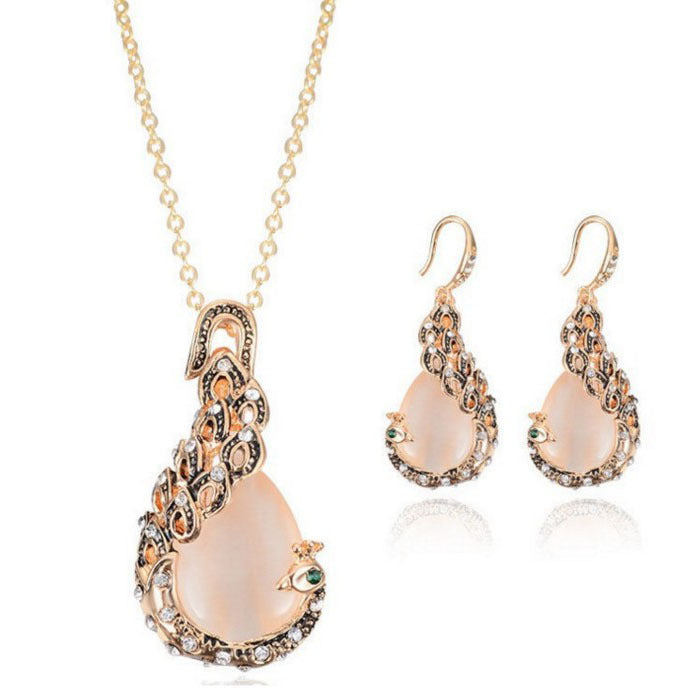 Vintage Water Drop Necklace and Earrings Set with Stones