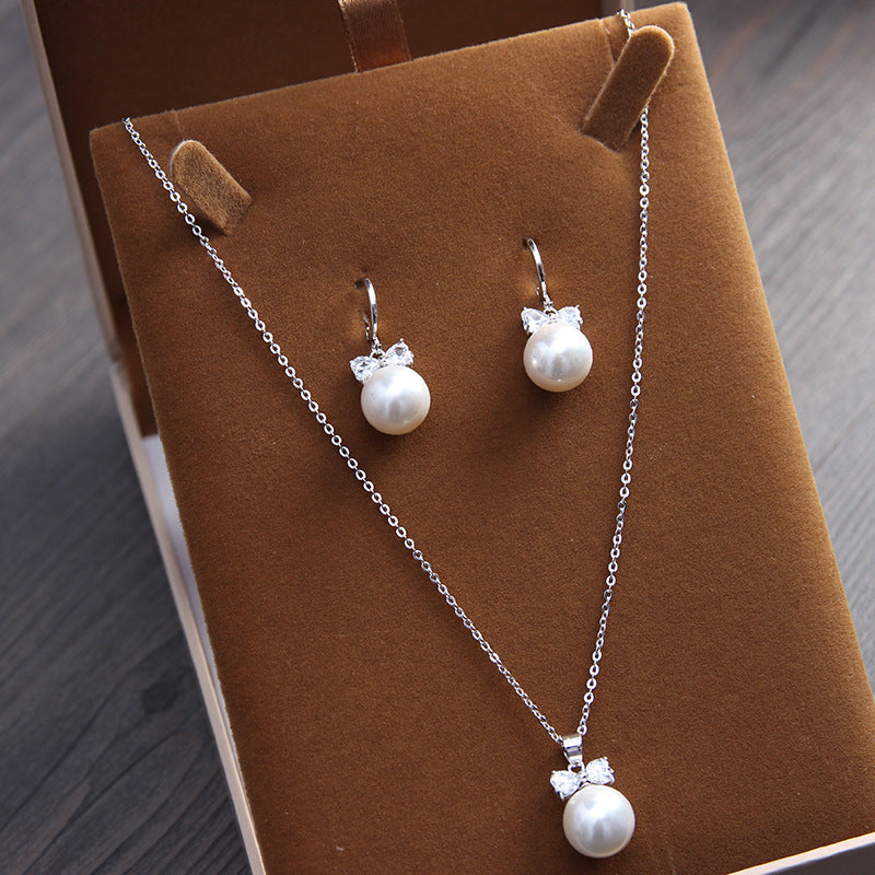 Conjunto de Joias para Noiva: Colar e Brincos Simples de Pérola & Zircônia