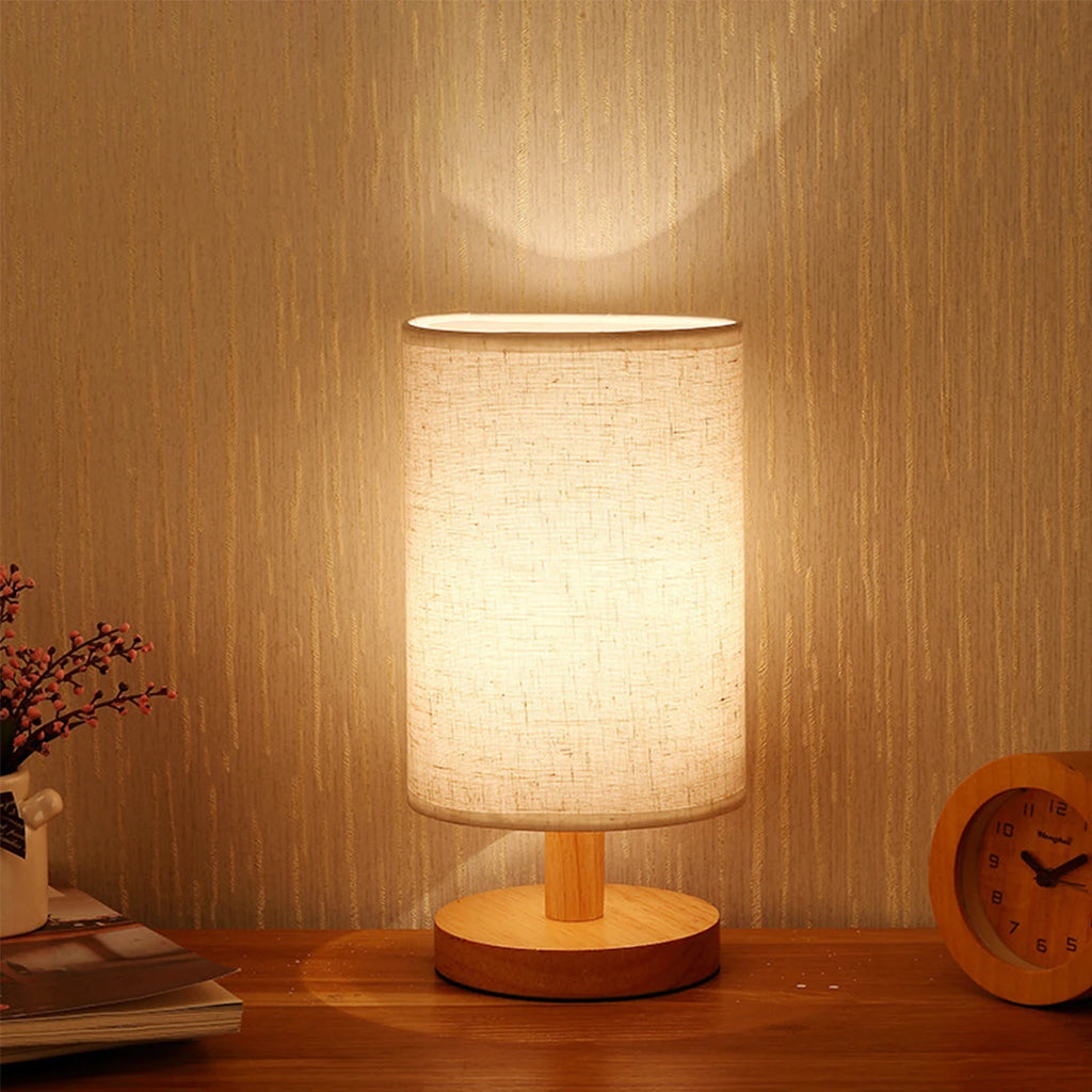 Candeeiro de mesa de linho LED Candeeiro de noite de linho com luz branca quente Candeeiro de cabeceira de linho alimentado por USB de madeira ao lado da lâmpada