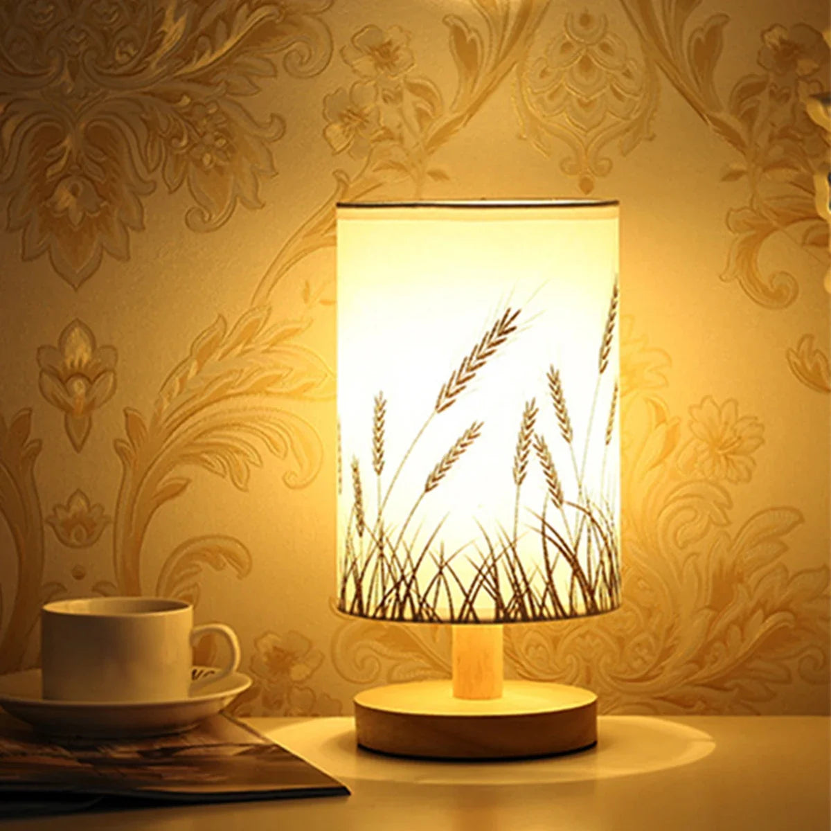 Candeeiro de mesa de linho LED Candeeiro de noite de linho com luz branca quente Candeeiro de cabeceira de linho alimentado por USB de madeira ao lado da lâmpada