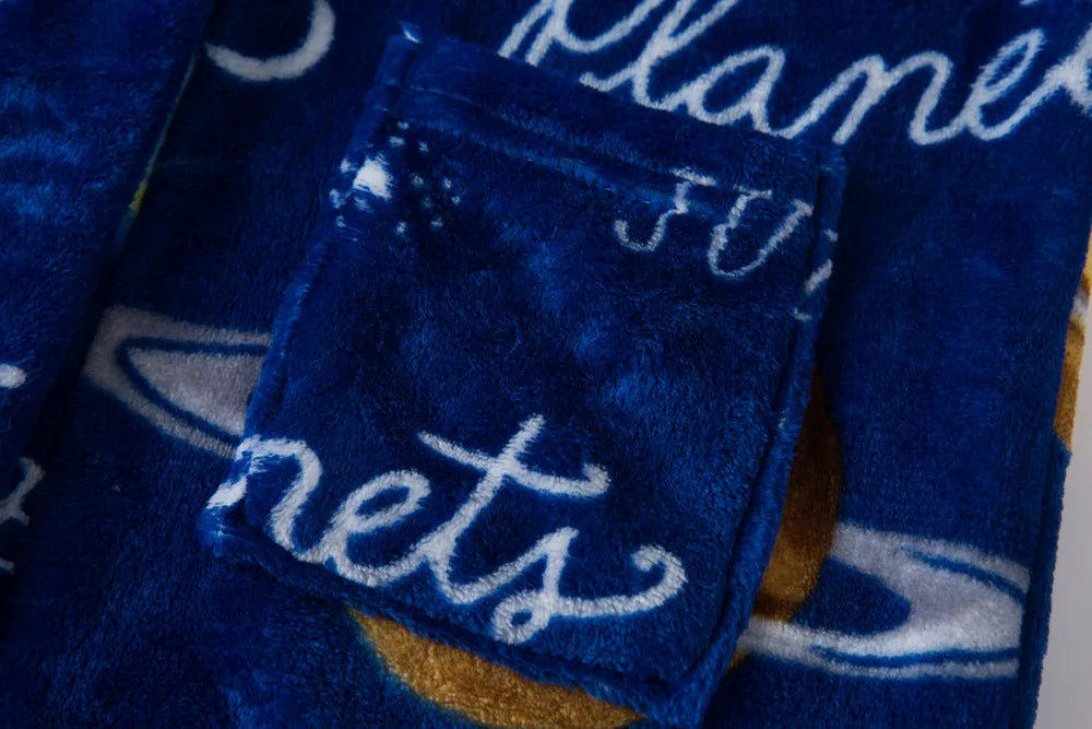 Crianças pijamas macios roupão de flanela de inverno 2025 novo dos desenhos animados bonito pijamas meninos meninas outono roupões com capuz homewear