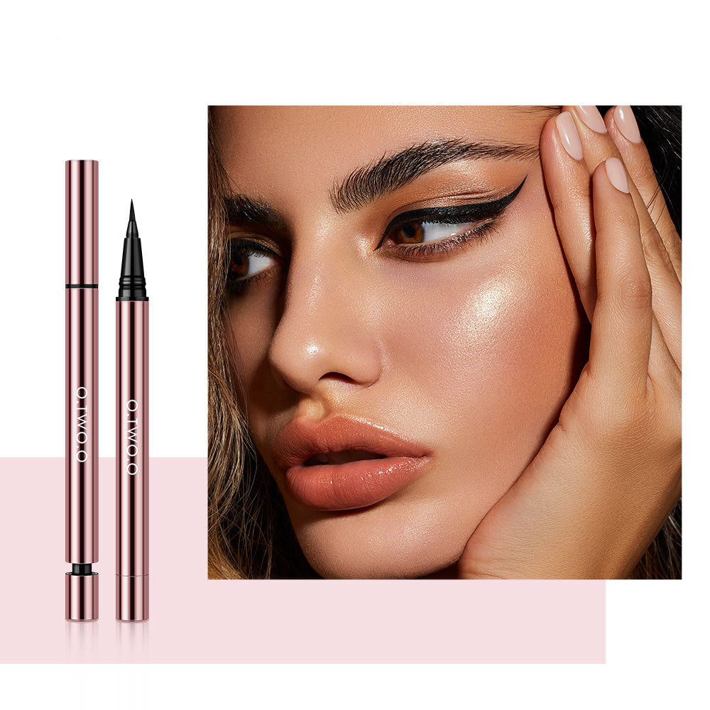 O.TWO.O Waterproof Liquid Eyeliner Pen - Long-Lasting